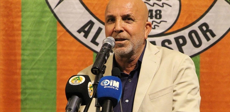 Alanyaspor-Kulubunun-olaganustu-genel-kurulunda-Cavusoglu-baskanliga-yeniden-secildi.jpg