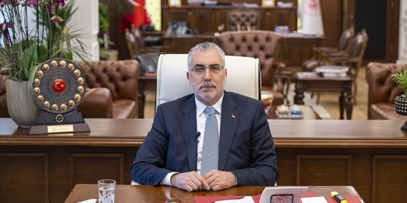 Asgari ücreti belirlerken çalışanları enflasyona ezdirmeme ilkesini sürdürdük