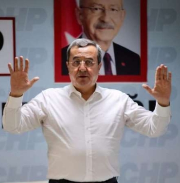 Baturdan-yerel-secim-mesaji-Izmiri-de-ilcelerimizi-de-kimseye-birakmayiz.jpeg