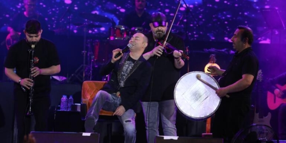 Boğaz'da Serdar Ortaç izdihamı