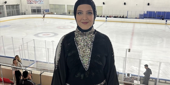 Buz pateni sporcusu Müberra Çamaşırcı: "Başörtüsü hiçbir şeyi yapmak için engel değil"