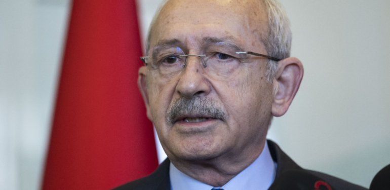 CHP039de-039Kavgasiz-degisim039de-Ozgur-Ozel-adi-one-cikiyor.jpeg