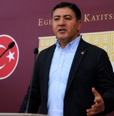 CHP039li-Murat-Emir-Ahmet-Davutoglu-AKP-ile-isbirligi-yaparsa-sasirmam.jpg
