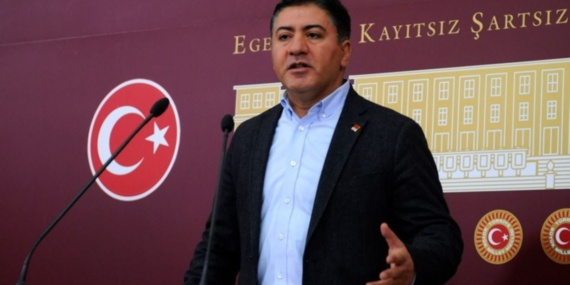 CHP'li Murat Emir: Ahmet Davutoğlu, AKP ile işbirliği yaparsa şaşırmam