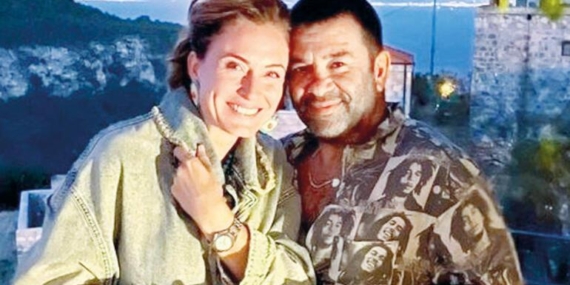 Ceyda Düvenci-Bülent Şakrak çifti boşanıyor