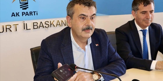 Cumhurbaşkanı Erdoğan, Milli Eğitim Bakanı Tekin'in telefonundan Bayburtlulara seslendi