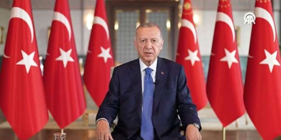 Cumhurbaşkanı Erdoğan'dan Kurban Bayramı mesajı: Ana gündemi deprem!