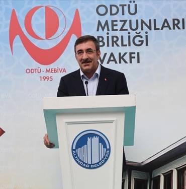 Cumhurbaskani-Yardimcisi-Yilmaz-Asgari-Ucret-Tespit-Komisyonunda-temenni-ediyorum-uzlasmayla.jpg