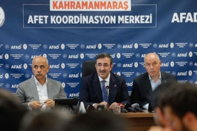 Cumhurbaskani-Yardimcisi-Yilmaz-Depremin-yaralarini-devlet-ve-millet-olarak-hep.jpg