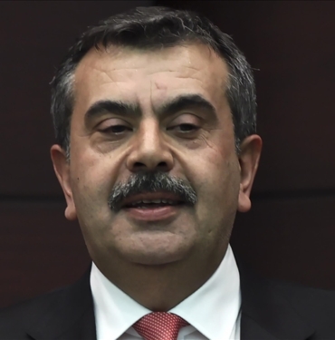Cumhurbaskanligi-Kabinesi039nin-yeni-Milli-Egitim-Bakani-Prof-Dr-Yusuf-Tekin.jpg