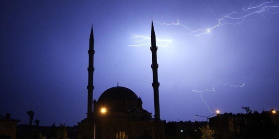 Doğu Anadolu ile Doğu Karadeniz için yerel kuvvetli gök gürültülü sağanak uyarısı