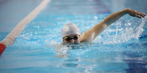 Dünya şampiyonu paletli yüzmeci, Avrupa Şampiyonası'nda madalya peşinde