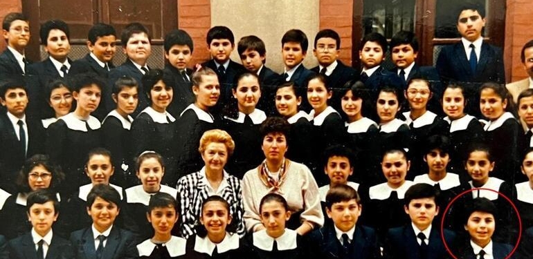En-alt-sag-basta-gulen-elma-yanakli-benim.jpg