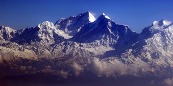 Everest Dağı'ndaki dağcı ölümleri son yılların en yüksek seviyesine ulaştı