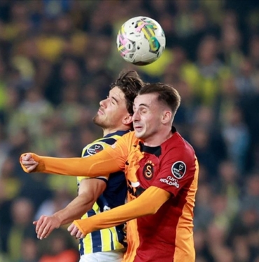 Galatasaray-iceride-Fenerbahce-disarida-etkili.jpg