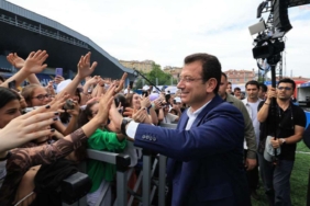Imamoglu-Cumhuriyet039in-degerlerini-sekteye-ugrattiginizda-memleketin-gelecegi-karanlikta-kalir.jpg