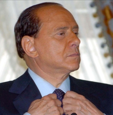 Italya039da-bir-doneme-damgasini-vuran-isim-Silvio-Berlusconi.jpg