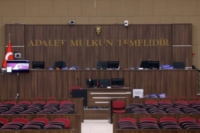 Izmir-Adliyesine-yonelik-saldirida-bombalari-getirdigi-iddia-edilen-sanik-teror.jpg
