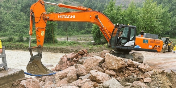 KGM: Sel afetiyle mücadele kapsamında 180 personel ve 150 makina ile çalışmalar sürüyor