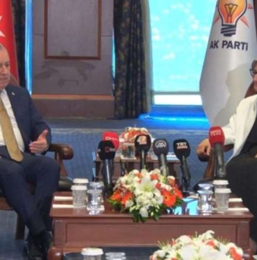 MHP-heyetinden-AKP039ye-bayram-ziyareti.jpg