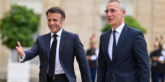 Macron ve Stoltenberg Paris'te bir araya geldi