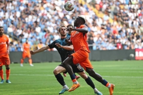 Medipol-Basaksehir-deplasmanda-Adana-Demirspor039u-3-2-yendi.jpg