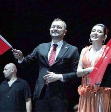 Melek-Mosso-konseriyle-gundeme-gelmisti-AKP039li-Suleymanpasa-Belediye-Baskani-Cuneyt.jpg