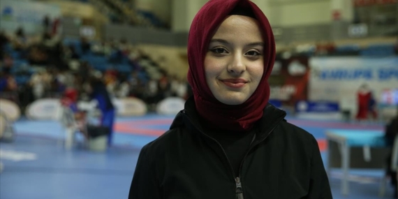 Milli wushucu Zeynep iyileşip yeniden dünya şampiyonu olmak istiyor