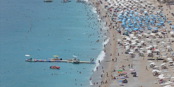 Muğla sahillerinde bayram tatili yoğunluğu yaşanıyor