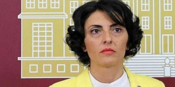 Nurhayat Altaca Kayışoğlu kimdir, nereli, kaç yaşında? Nurhayat Altaca Kayışoğlu hangi partide görev yapıyor?