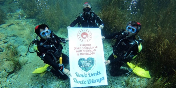 Sakarya Nehri'nin doğduğu bölgede "temiz dünya için farkındalık dalışı" yapıldı
