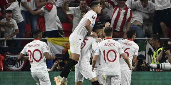 Sevilla, Avrupa Ligi'nde 7. kez şampiyonluğa ulaştı