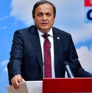 Seyit-Torun039dan-Omer-Celik039e-tepki-CHPyi-tartismak-tek-adam-partisinin.jpg