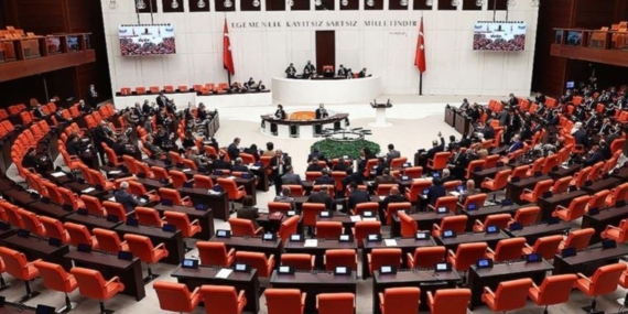 TBMM yeni Meclis Başkanı'nı seçmek için toplandı