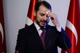 Yeni-Safak039ta-Berat-Albayrak039a-agir-sozler-Dengeleri-alt-ust-etti.jpg