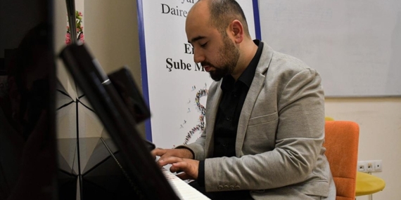 "Kusursuz kulak" Zeyd'in ney ve piyano tutkusu