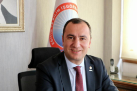 15-Temmuz039un-7-yil-donumunde-yeni-dayatma-Ogretmenlere-039sala039-nobeti.jpeg