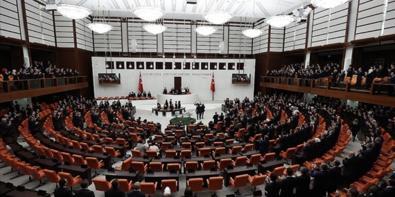 Memur maaşı ve emekli aylıklarını arttıran düzenlemeyi de içeren teklif TBMM Genel Kurulunda