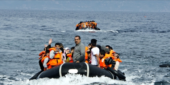 AB mülteci krizinde Akdeniz'e kıyısı olan üyelerini yalnız bırakıyor