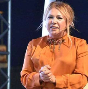 Anadolu-Kadin-Hareketi-Dernegi-Baskani-Sarac039tan-‘kiz-okullari-tepkisi.jpg
