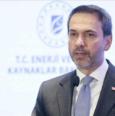 Bakan-Bayraktar-Hedefimiz-Turkiye039nin-kurulu-gucu-icerisindeki-yenilenebilir-enerji-payini.jpg