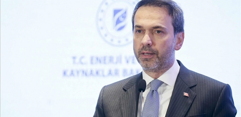 Bakan-Bayraktar-Hedefimiz-Turkiye039nin-kurulu-gucu-icerisindeki-yenilenebilir-enerji-payini.jpg