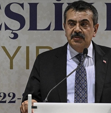 Bakan-Tekin-Deprem-bolgesindeki-11-ilde-toplam-50-bine-yakin.jpg