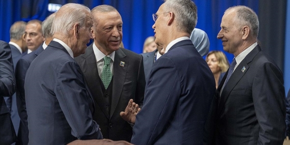 Cumhurbaşkanı Erdoğan, NATO Zirvesi'nde yoğun diplomasi trafiği yürüttü