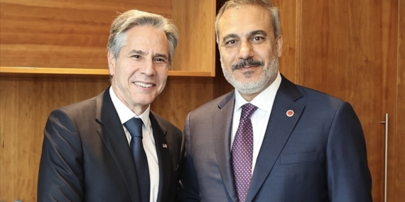 Dışişleri Bakanı Fidan, ABD'li mevkidaşı Blinken ile Cakarta'da görüştü