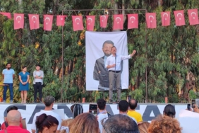 Erkan-Bas039tan-Hatay039da-039Can-Atalay039-protestosu-Oyle-ama-boyle-mutlaka.jpg