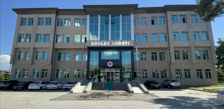 Erzincan039da-yol-kesme-ve-bombali-eyleme-katilan-teroriste-muebbet-ve.jpg
