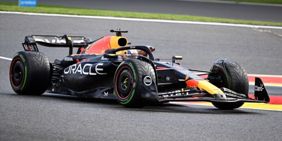 F1 Belçika Grand Prix'sini Verstappen kazandı