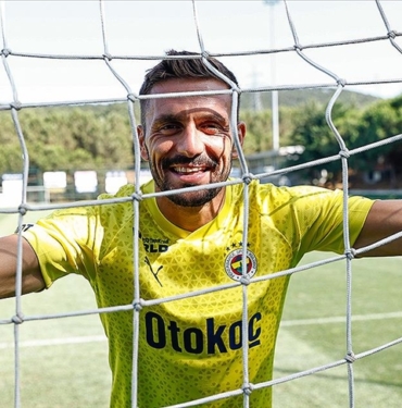 Fenerbahce039nin-Sirp-oyuncusu-Dusan-Tadic-yeni-sezonu-heyecanla-bekliyor.jpg