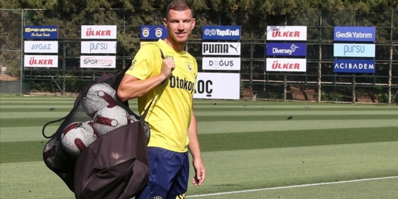 Fenerbahçe'nin kaptanı Dzeko: Fenerbahçe her zaman şampiyonluk için oynar
